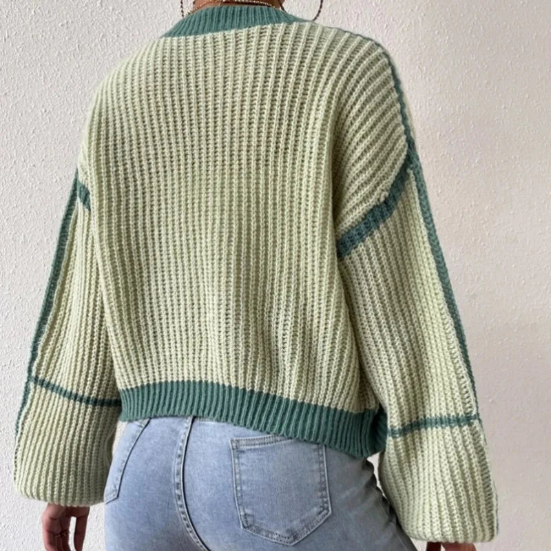 Cardigan – Soft Knitted Women’s Sweater with Cropped Fit & Balloon Sleeves